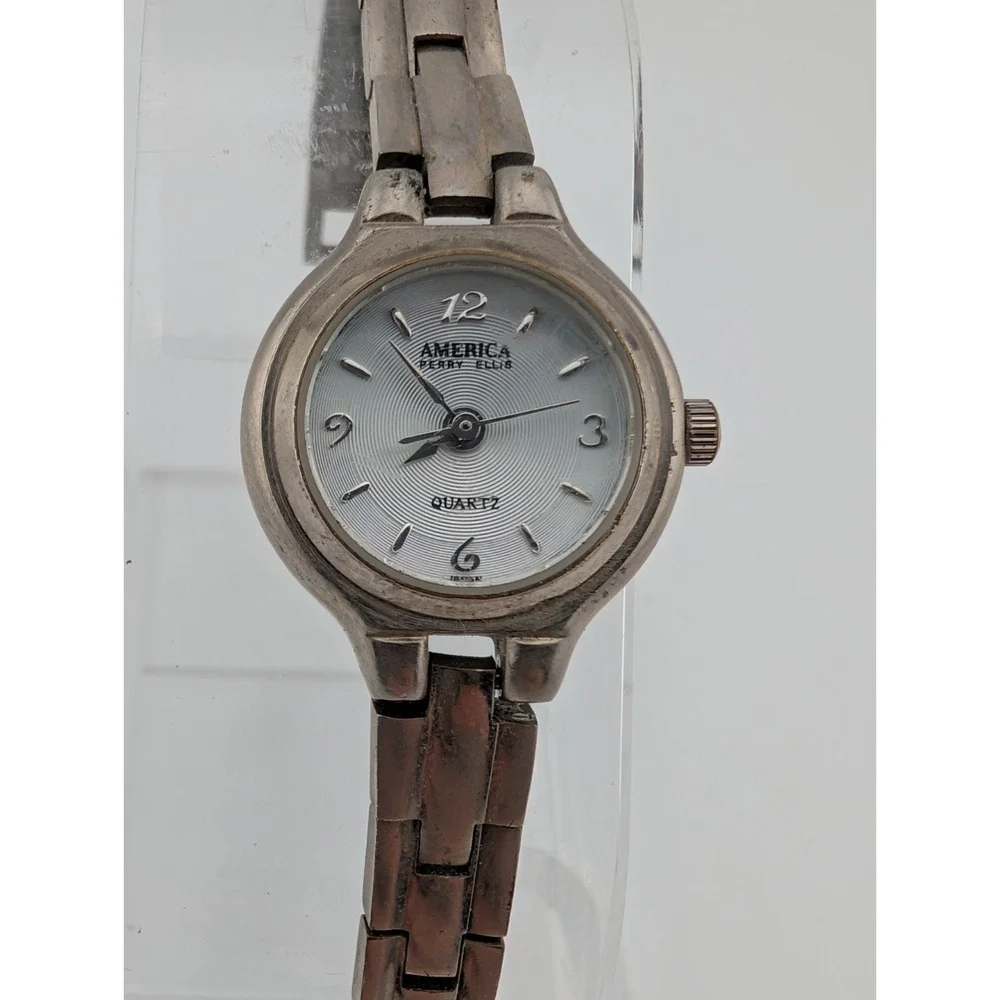 Vtg America Perry Ellis Watch Women 19mm‎ Silver Case 6